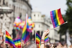 Homophobie am Arbeitsplatz verstößt eindeutig gegen das AGG.